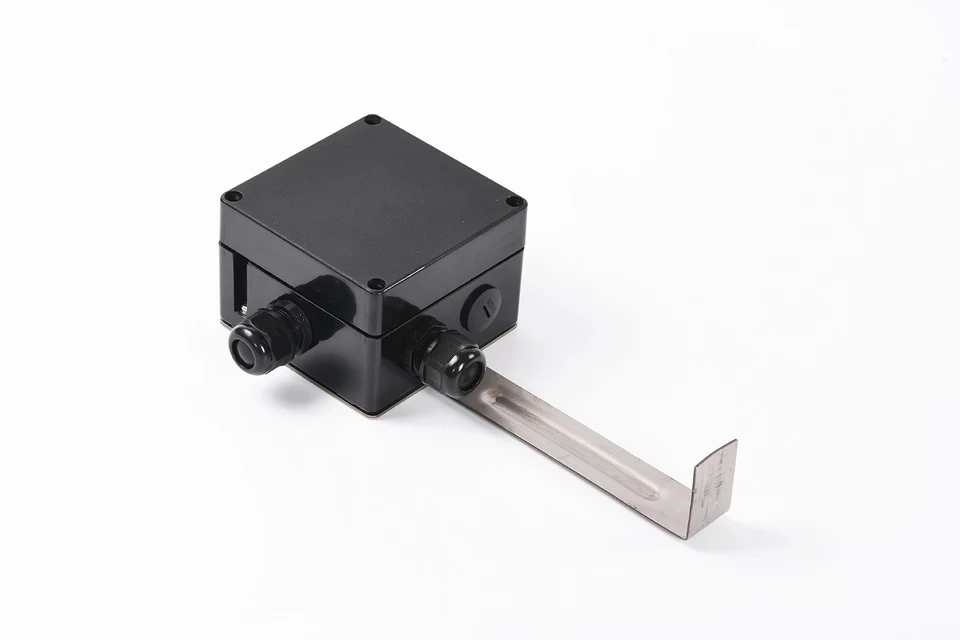 Black junction box with cable glands and a metal pipe-mounting bracket.